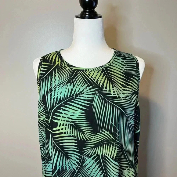 Maggie B Sleeveless Shift Dress Tropical Print - Picture 4 of 9